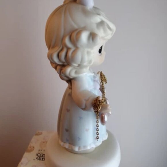 Precious Moments “You Have Touched So Many Hearts” (Item #261084, 1996) - Picture 8 of 11